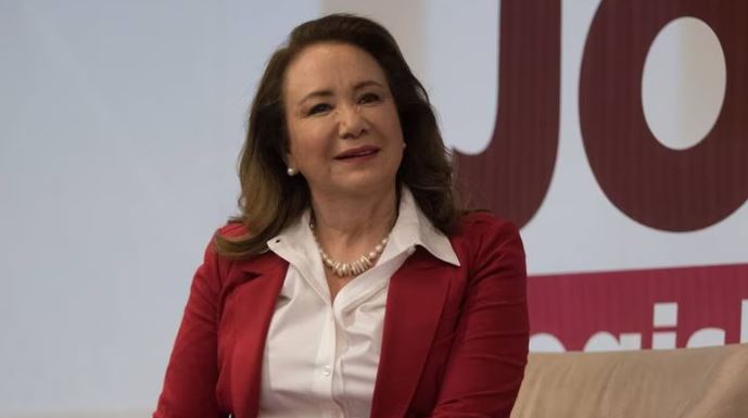 Ministra Yasmín Esquivel, acusada de plagio, se ampara contra Comité de Ética de la UNAM