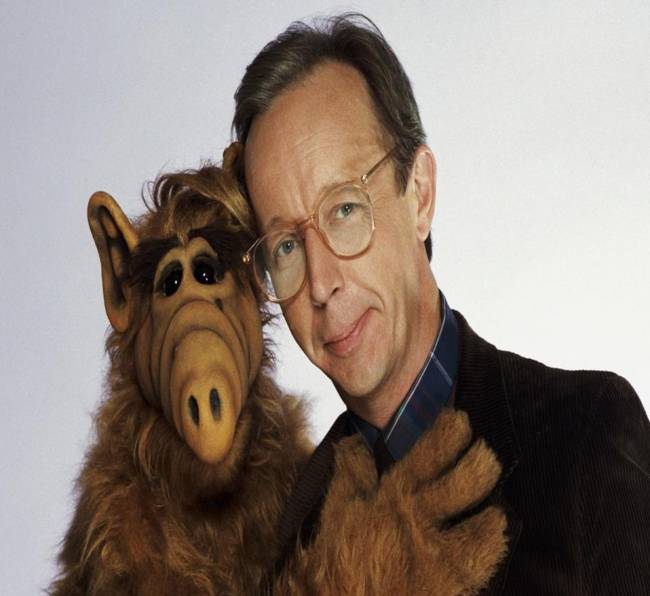 Fallece Max Wright, quien daba vida al padre de familia en la serie de 'Alf'