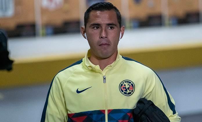 En el América llaman mentiroso a Paul Aguilar por quejarse de fala de apoyo