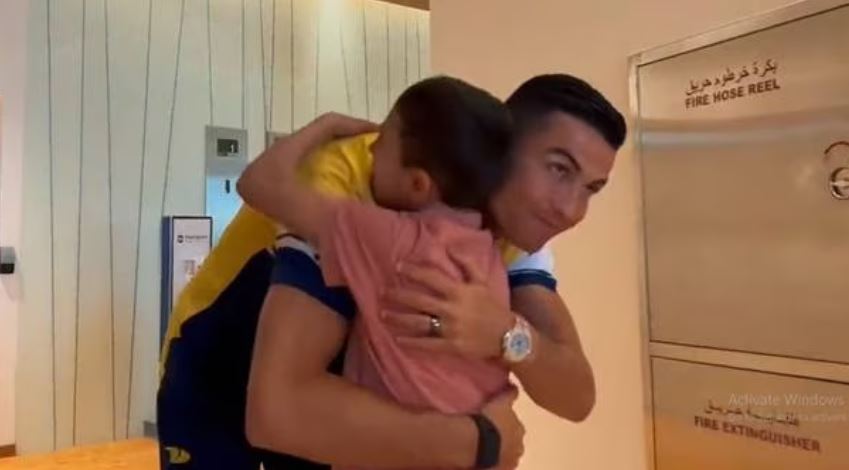 Siria: Niño sobreviviente a sismo cumplió su sueño de conocer a Cristiano Ronaldo