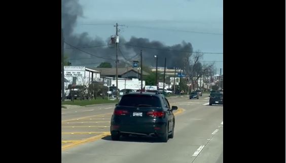 (VÍDEO) Incendio en refinería Deer Park, en Texas: Pemex