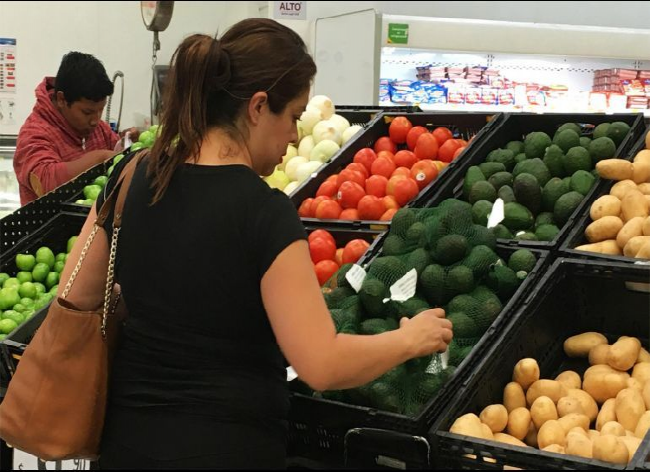 Aguacate se vende hasta en 80 pesos en mercados del país