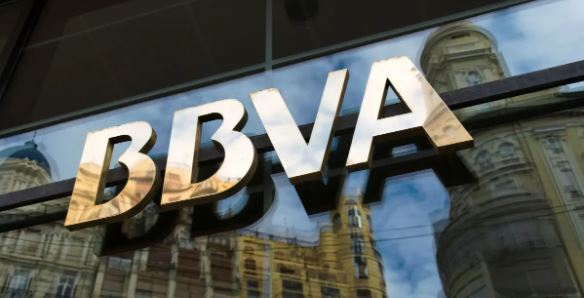 Por falla de 15 horas, BBVA México anuncia compensación a sus clientes