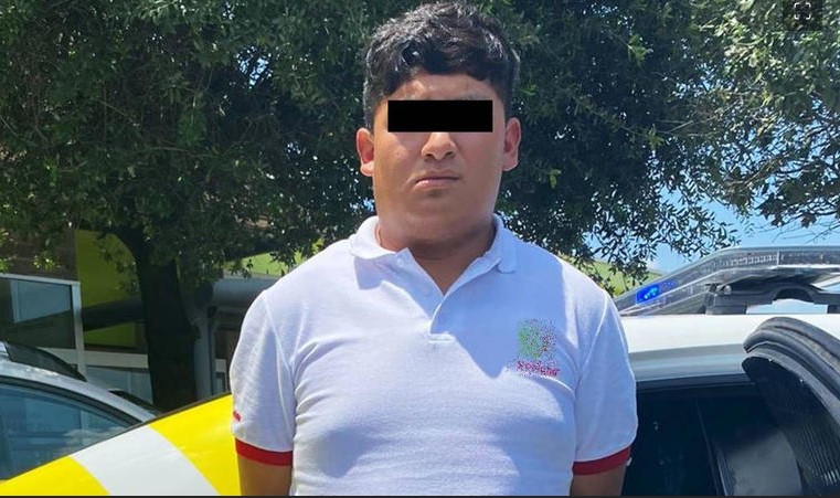 Trabajador de Soriana se mete a baños para fotografiar a su compañera de trabajo en Monterrey