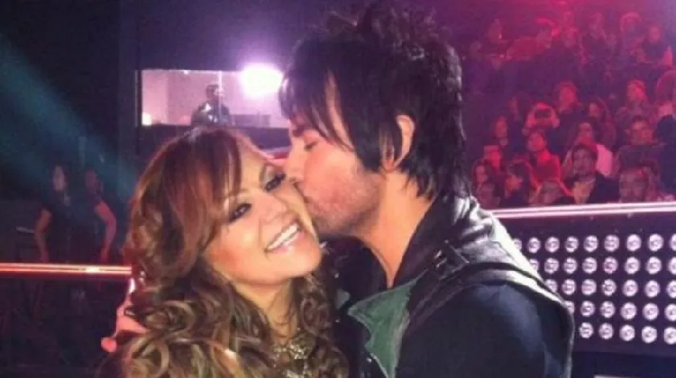 Beto Cuevas aconsejó a Jenni Rivera sobre "Chiquis"