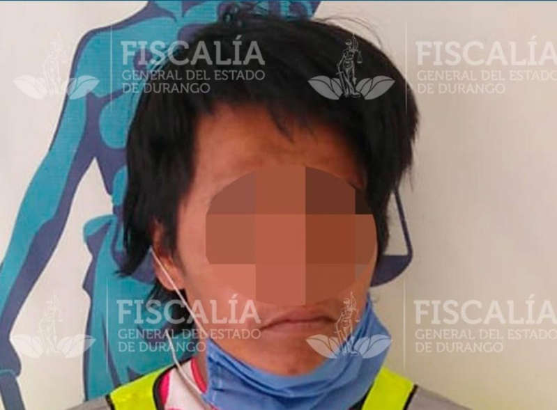 Durango: Ultima a machetazos a su esposa en frente de sus hijos