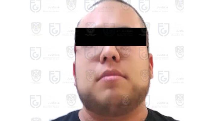 Detienen a sujeto "muy macho" que empujó por la espalda a una mujer en CDMX