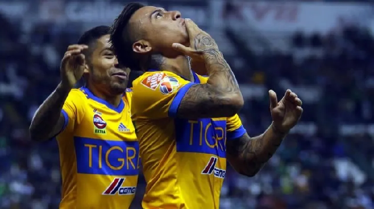 Una baja más para Tigres: Edu Vargas no estará en el juego vs América