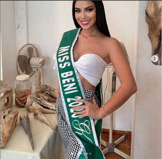 Arrestan a una ex Miss Mundo Bolivia por tráfico de armas; buscan a su pareja
