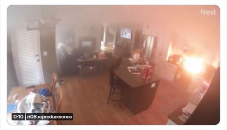 (VIDEO) EE.UU.: Perro incendia accidentalmente la casa de sus dueños