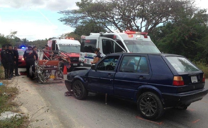 Se fracturas en ambas piernas tras fuerte choque en la Mérida-Acanceh