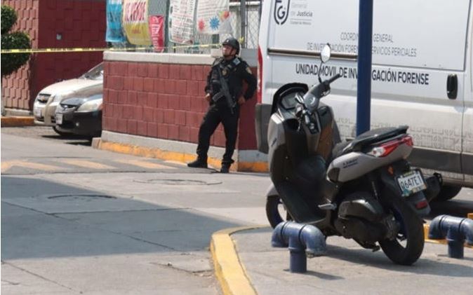 Víctima de secuestro queda libre tras balacera en CDMX; policía abate a criminal