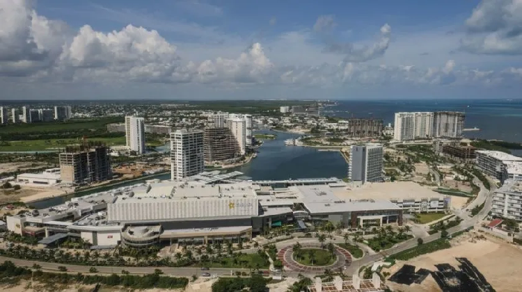 Hoteleros de Cancún se preparan para apertura a turistas el 8 de junio