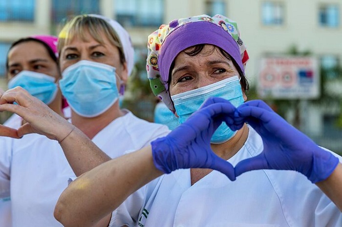 España registra primer día sin fallecidos por coronavirus