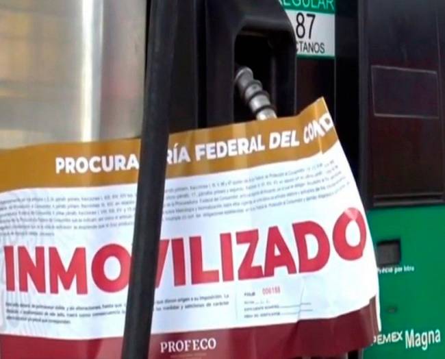Tamaulipas: Profeco clausura gasolineras que se negaron a surtir a policías y militares, por amenazas