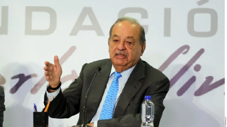 Venta de avión no es desviar la atención: Carlos Slim