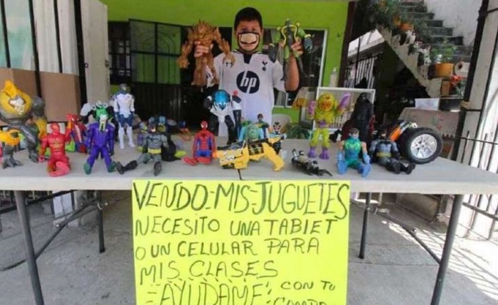 Tamaulipas: Niño vende sus juguetes para comprar una tablet y seguir clases en línea