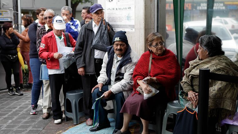 Debe haber consenso para cambiar en sistema de pensiones: Banco Mundial