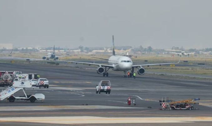 Aerolíneas: Eliminar vuelos de carga en AICM propuesto por AMLO es irrealizable