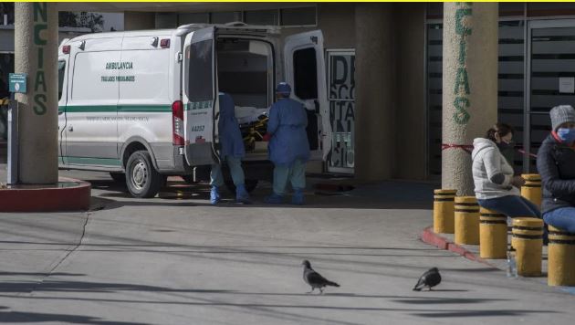 Mujer recibe mal diagnóstico en el IMSS y le quitan el útero y las piernas