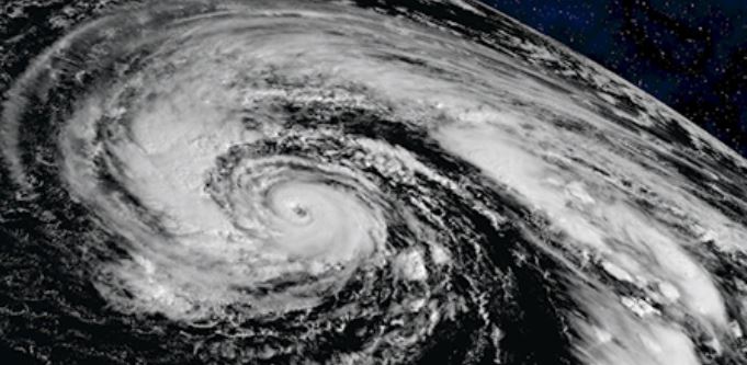 El extraño huracán Epsilon alterará todo el Atlántico Norte