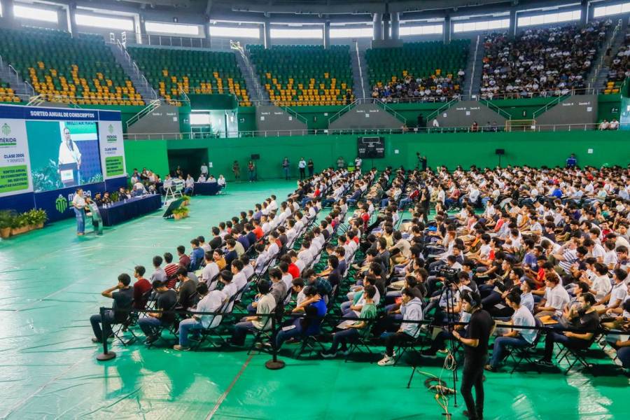 Mérida: Casi 3,000 jóvenes asisten al sorteo  para el Servicio Militar