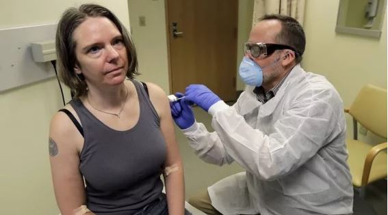 Conoce a la voluntaria para la prueba de vacuna contra el coronavirus