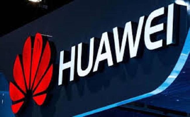 Huawei da revés a EE.UU.  y se alía con Rusia