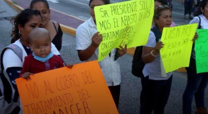 Amparan a niña con cáncer: ¡Que le den sus medicinas!