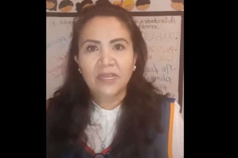 VIDEO: “No entregué tareas y me gradué, soy un burro”, profesora evidencia a alumnos
