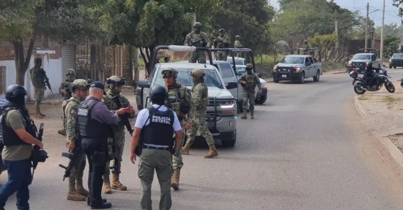 Comando armado entra a IMSS en Culiacán para rematar a herido en balacera