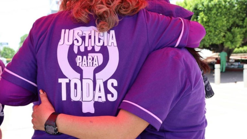 CDMX: Detienen a sujeto que amenazó con una pistola a su pareja
