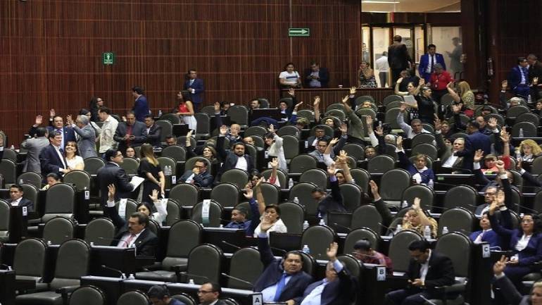 Diputados aprueban Reforma Educativa en lo general, con 396 votos a favor