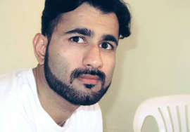 Paquistaní preso en Guantánamo detalla torturas de la CIA
