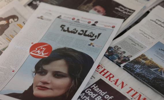 Crece la persecución a periodistas en Irán