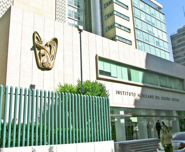 IMSS reducirá más de 6 mil plazas para ahorrar 2 mil mdp anuales