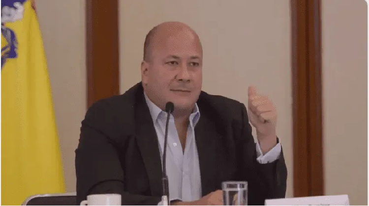 Gobernador de Jalisco dice que Gatell se lavó las manos con semáforo del país