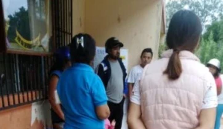 Yucatán: Padres de familia piden baja de maestro que agredió a alumna