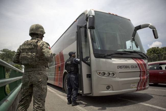 Entre condiciones precarias, policías federales son forzados a conformar la Guardia Nacional