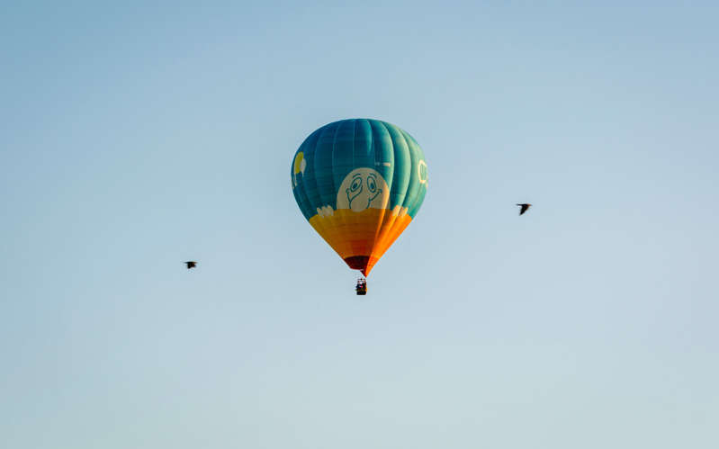 Nuevo México: Cuatro muertos y un herido por accidente en globo aerostático