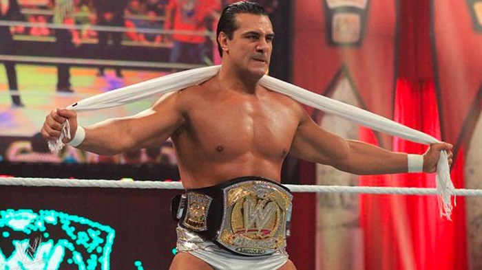 Luchador Alberto del Río, acusado formalmente de secuestro y violación