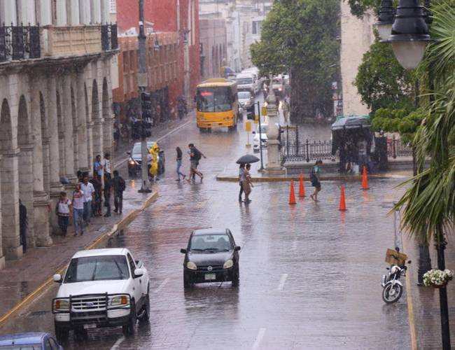 Nublados y algunos chubascos para este viernes en Yucatán