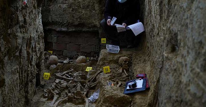 Descubren fosa común de mujeres asesinadas durante Guerra Civil española