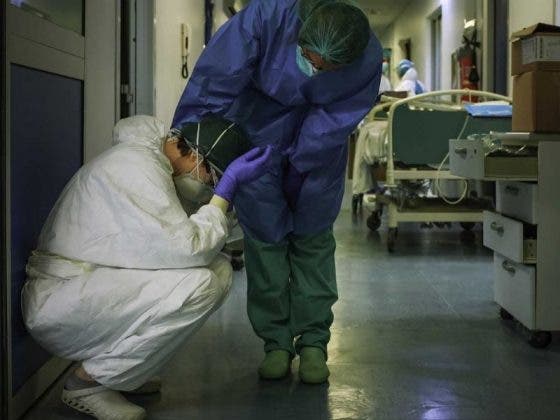 Suspenden a enfermero por tener relaciones con un paciente con  Covid-19