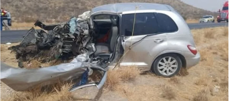 Familia choca en carretera libre a Durango; viajaban 9personas entre ellos, menores
