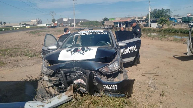 Presunto "roba-autos" es abatido a balazos tras una persecución en Sinaloa
