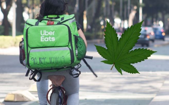 Uber Eats ya entrega "mota" a domicilio