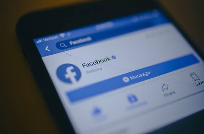 Zuckerberg quiere que Facebook, Instagram y WhatsApp convivan en un solo chat