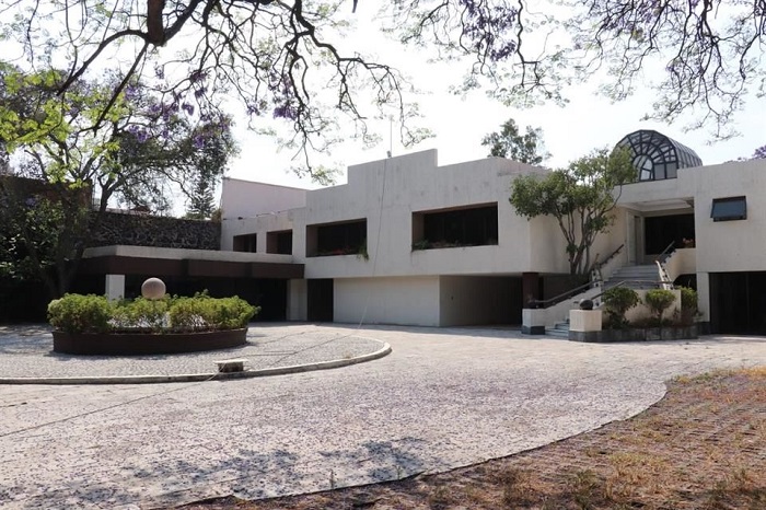 Casa de “El Señor de los Cielos” sale en subasta por 49 MDP