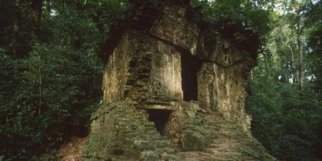 13.911 restos arqueológicos: incómodos obstáculos en la ruta del Tren Maya